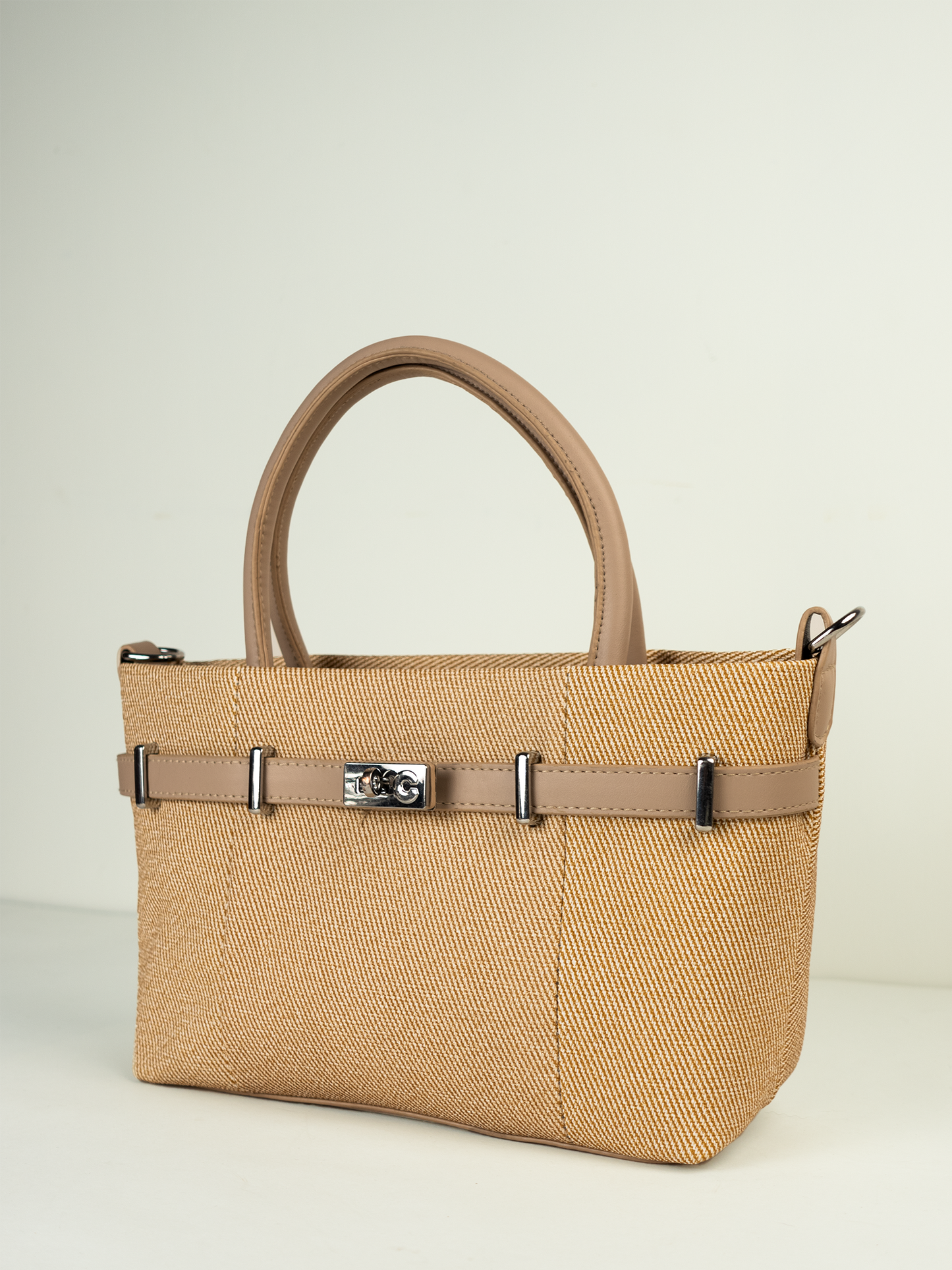 Effortless Chic | Pastel Crossbody Bag